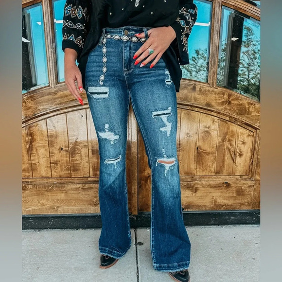 NWT Petra Dark Wash Distressed Mid Rise Flare P221FM-MD Sz 15 Sz 31 - Picture 1 of 10